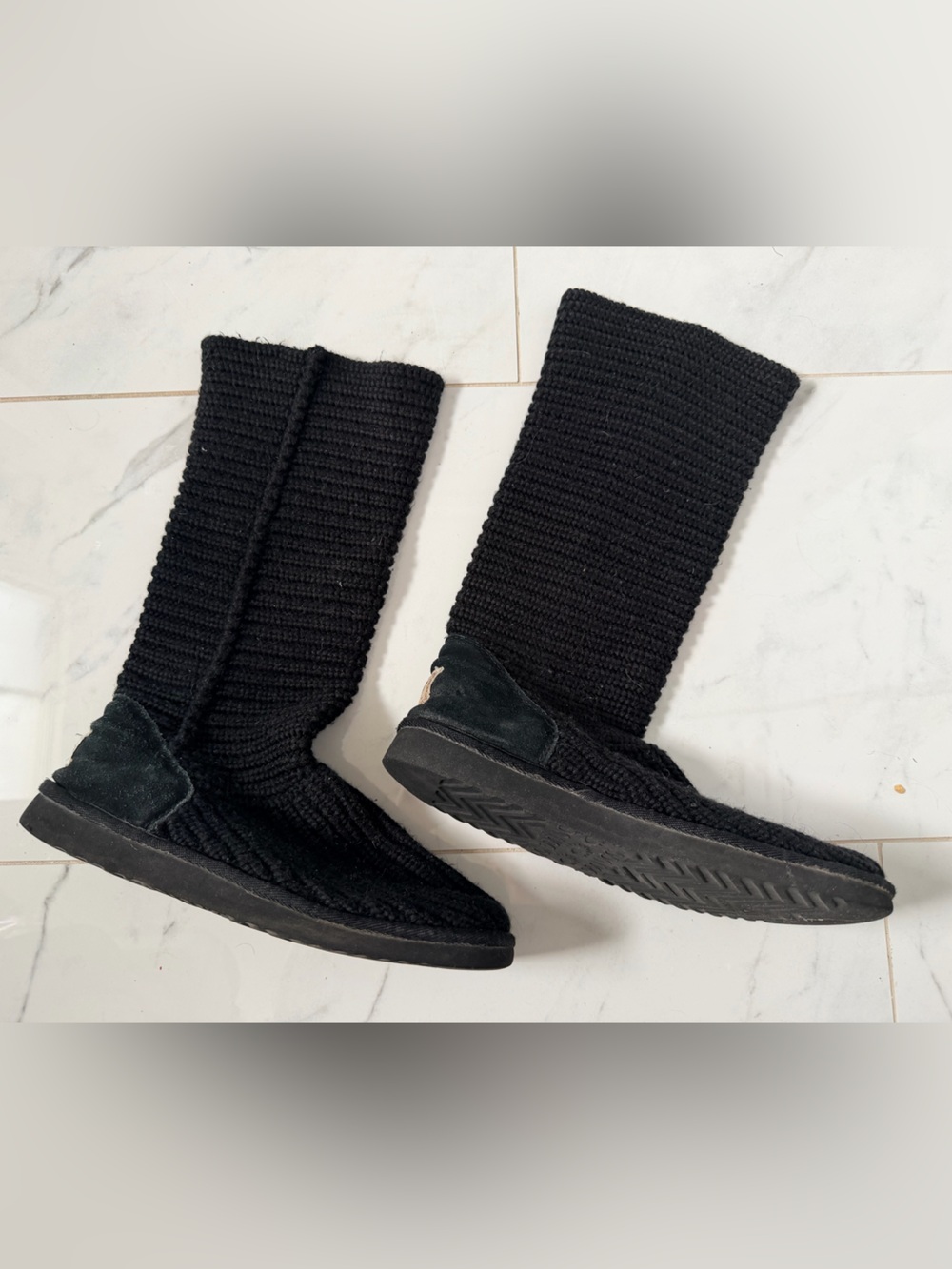 UGG classic cardi knit Black boots